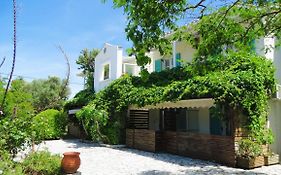 Agrambeli Rooms & Apartments